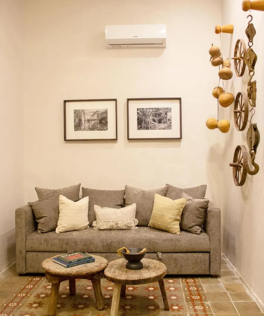 Casa Santa Ana Centro 메리다 펜션